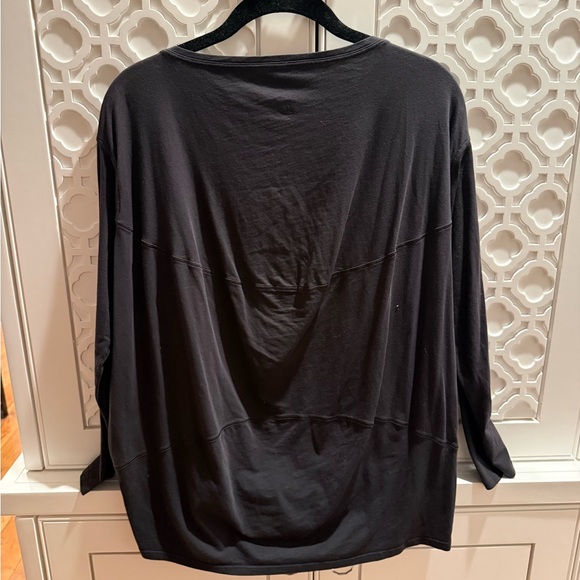 lululemon athletica Black Long Sleeve Top - Picture 2 of 3